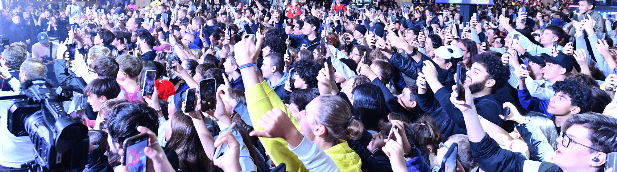 Crowds at Paris Games Week 2024